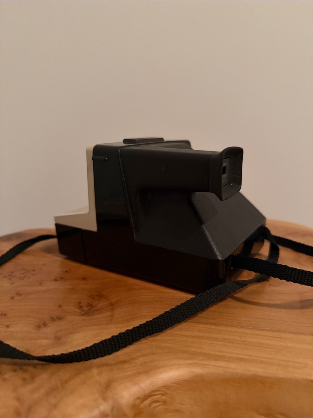 Vintage Polaroid Instant Camera in White with Rainbow Stripe - Picture 5 of 7